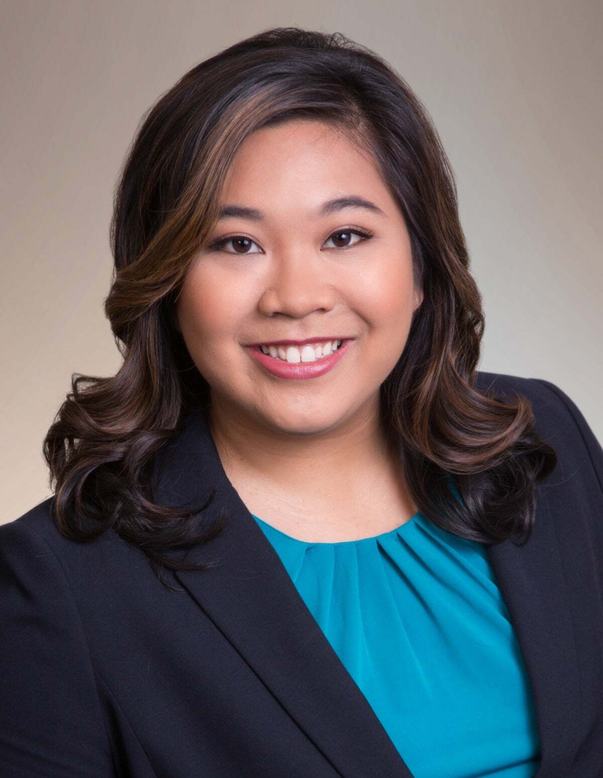 Chelsea McMillan, REALTOR® in Honolulu, Advantage Realty