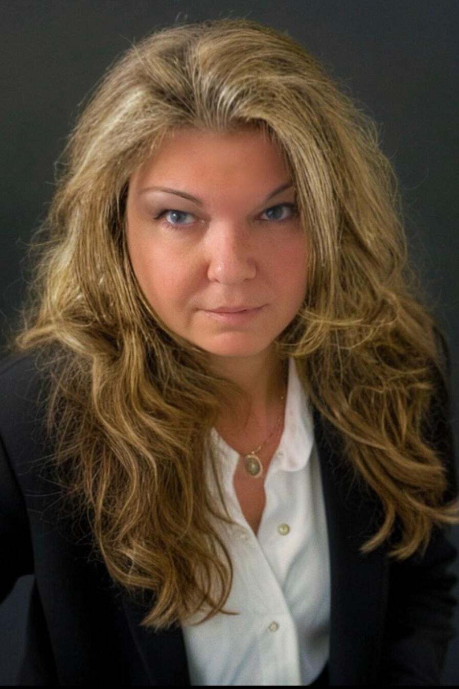 Venus Salvatore, Real Estate Salesperson in Wading River, M&D Good Life