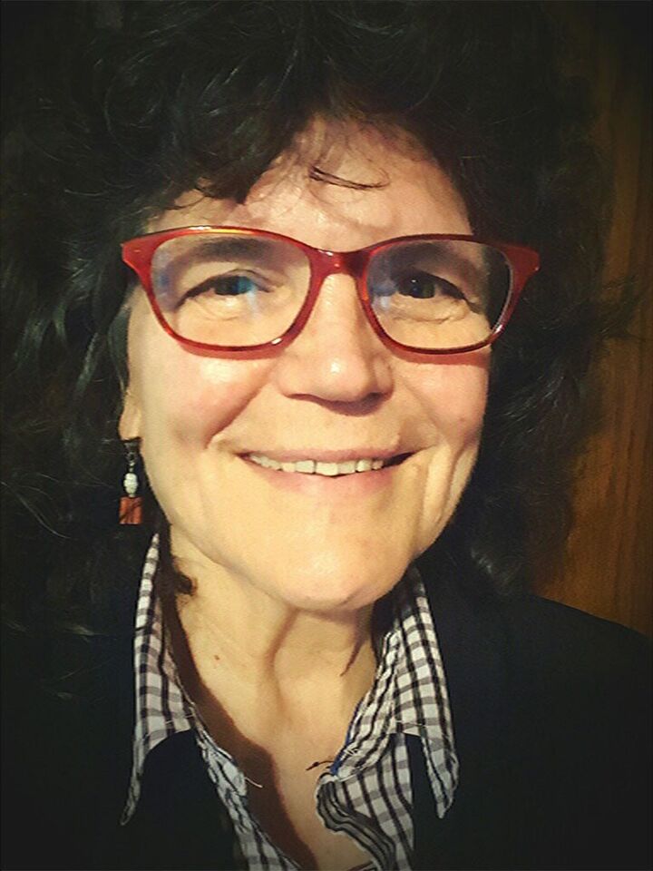 Karen Innis, Real Estate Salesperson in Viroqua, Affiliated