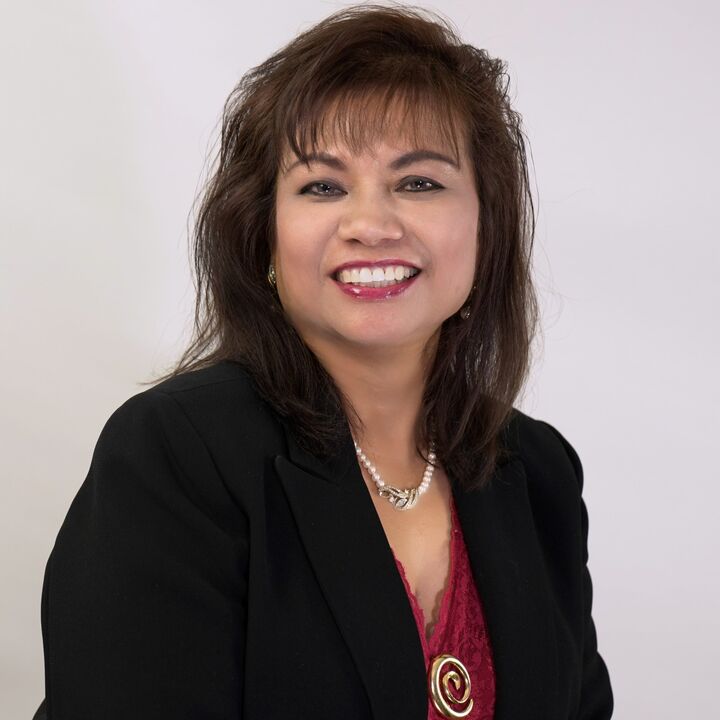 Gloria Borillo, Real Estate Broker in Chino Hills, Masters