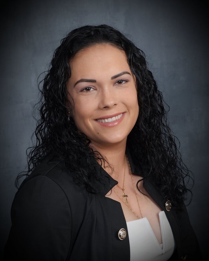 Dianelis Fabregat, Real Estate Salesperson in Wesley Chapel, Beggins Enterprises