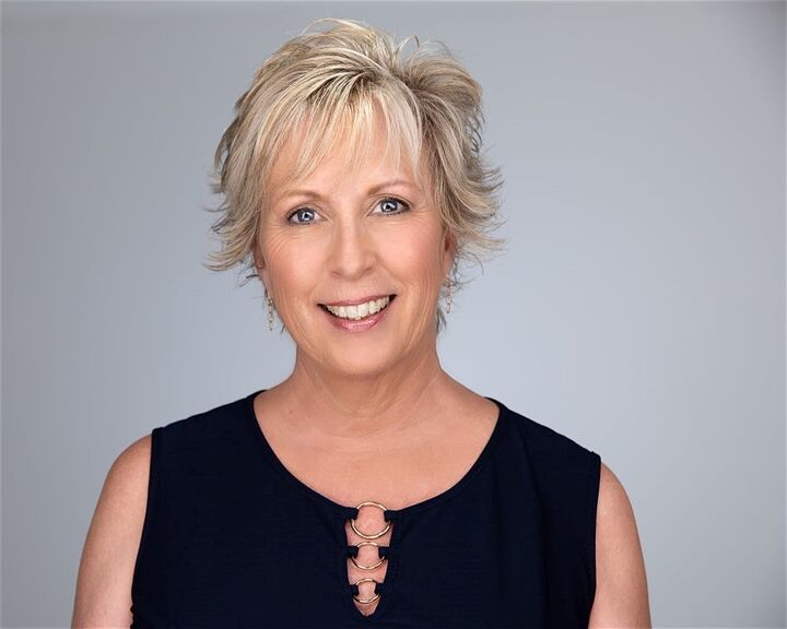 Beth McIntosh, Real Estate Salesperson in Celebration, Carioti