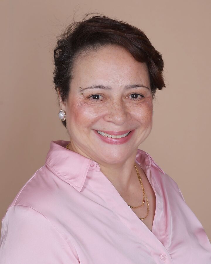 Evelyn Diaz, Real Estate Salesperson in Yonkers, Motivated Access Realty