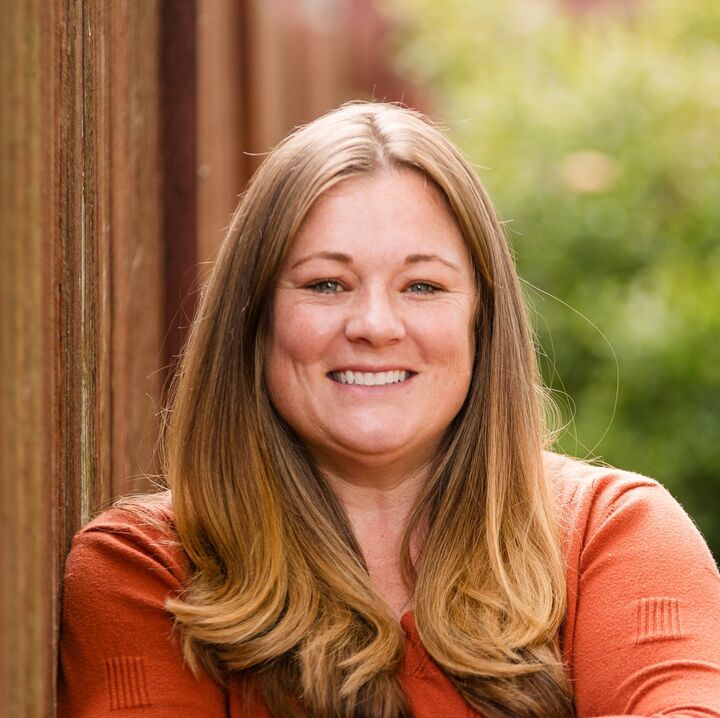 Kate Kelly, Real Estate Salesperson in Oak Harbor, North Homes Realty
