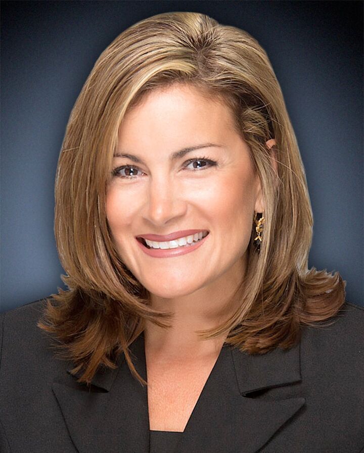 Kari Santi, Real Estate Salesperson in Glendora, Masters