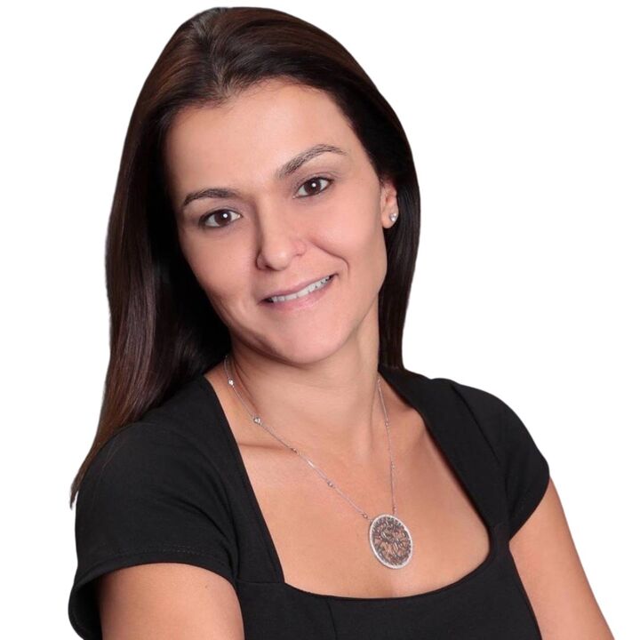 Shila Hayon, Associate Real Estate Broker in Boca Raton, Stein Posner