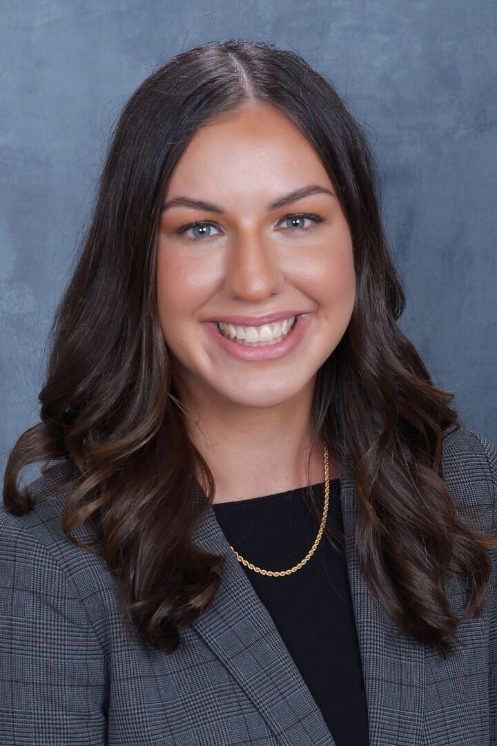 Lisa Scheffrahn, Sales Associate in Weston, Florida