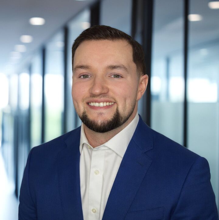 Seth Long, Real Estate Broker in Eugene, Professional Group