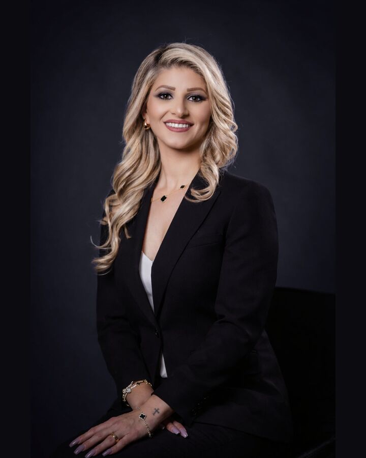 Amy Faour, Real Estate Salesperson in Victorville, LEADERS