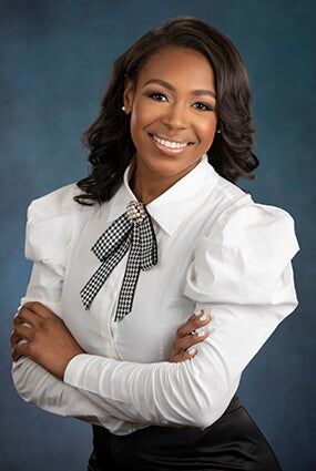 Candice Vaughn, Real Estate Broker in Kansas City, Kansas City Homes