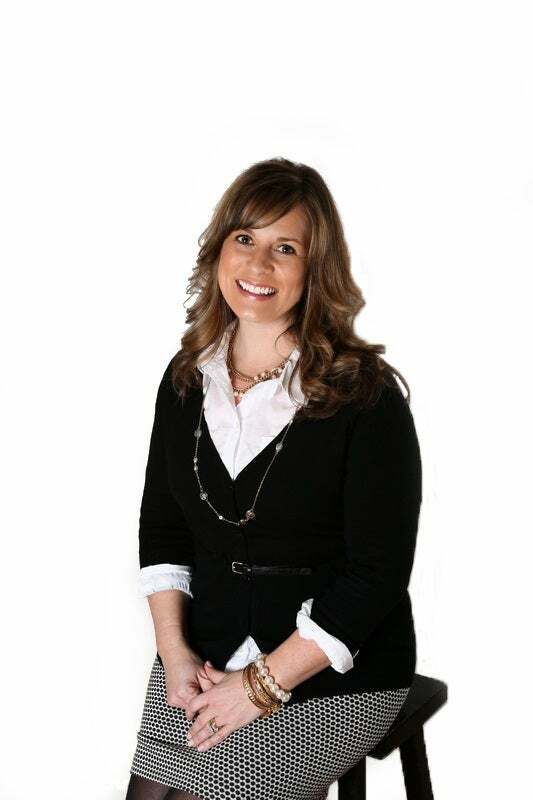 Annemarie DeCurtins, Real Estate Salesperson in Cincinnati, ERA Real Solutions Realty