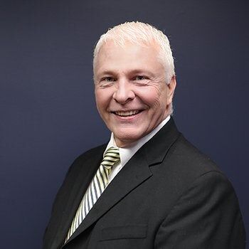 Kevin Cozzie, Real Estate Salesperson in Holland, Schmidt Realtors