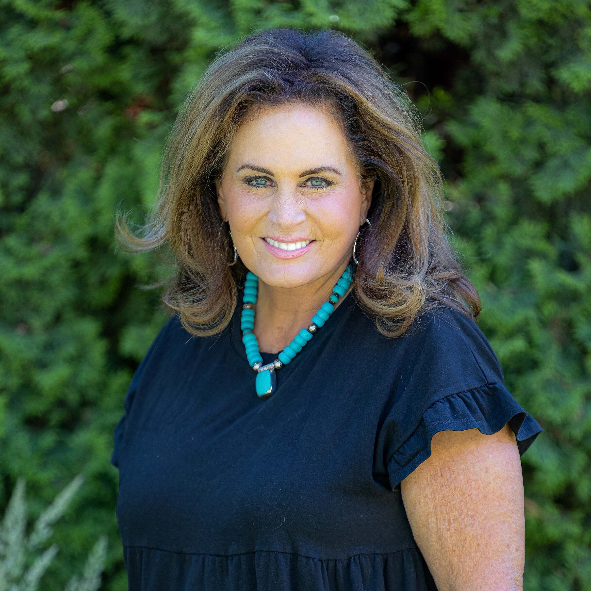 Helena Newby-Hafer, Real Estate Salesperson in Nampa, Home 2 Home