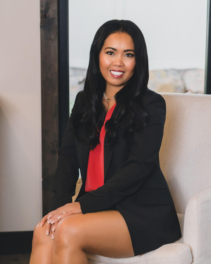 Julie Cross, Real Estate Salesperson in Coeur D Alene, Schneidmiller Realty