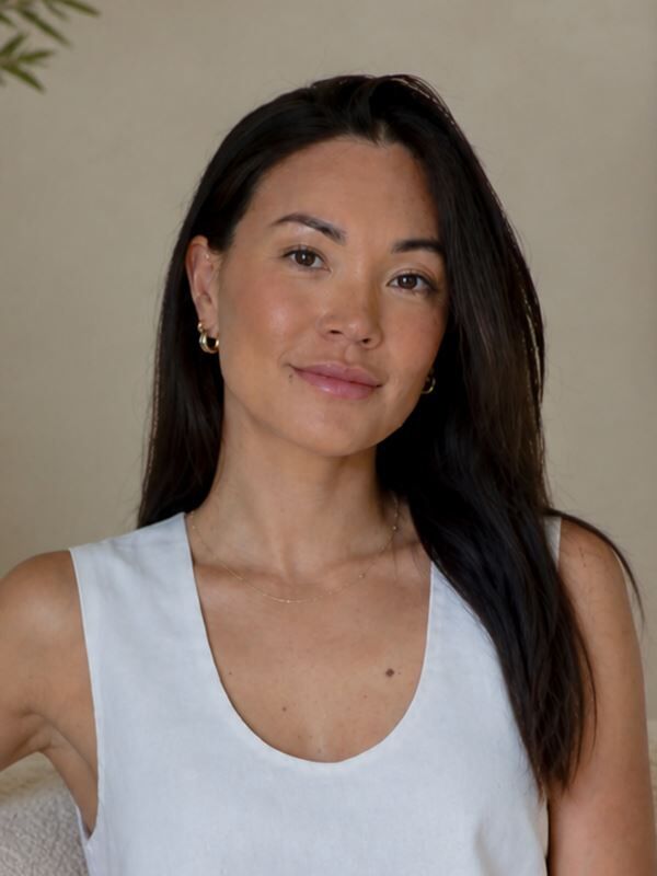 Alexis Whaley, Real Estate Salesperson in Honolulu, Pacific Properties