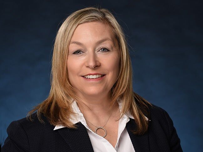 SUE FAVRETTO,  in North Bay, Coldwell Banker Peter Minogue Real Estate, Brokerage