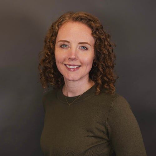 Emily Hughes, Real Estate Salesperson in Coralville, Signature Real Estate