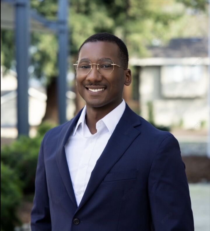 DeVante Walker, REALTOR® in Sacramento, Windermere