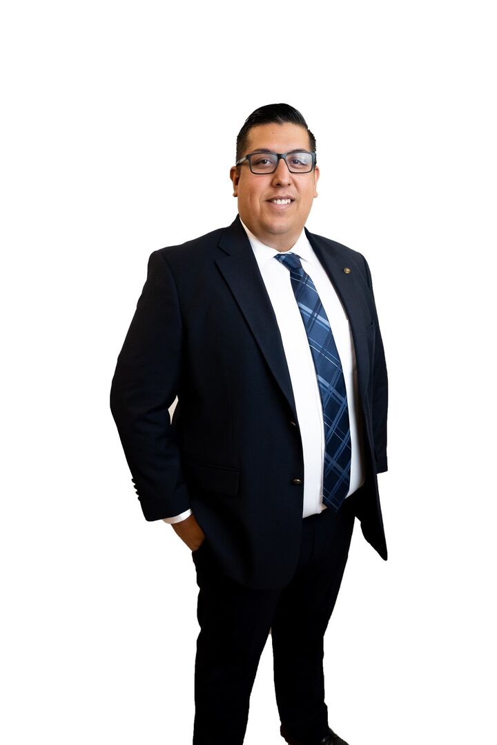 Cesar Rodriguez, Real Estate Salesperson in Canyon Lake, Masters