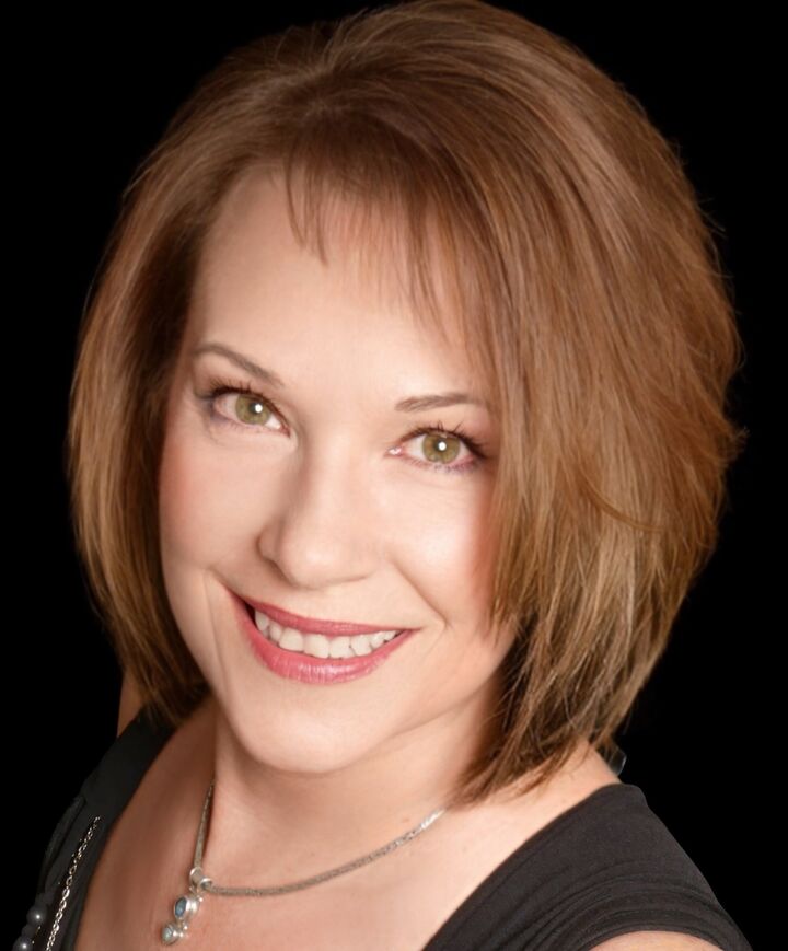 Lorraine Heyden, Real Estate Salesperson in Henderson, Americana