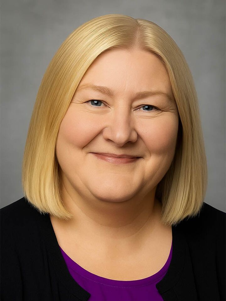 Trisha Dunaway, Associate Real Estate Broker in Roscoe, Affiliated