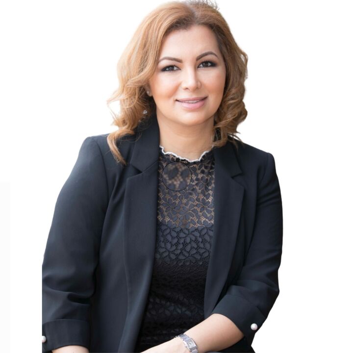 Mitra Bashash, Realtor in Vancouver, Coldwell Banker Prestige Realty