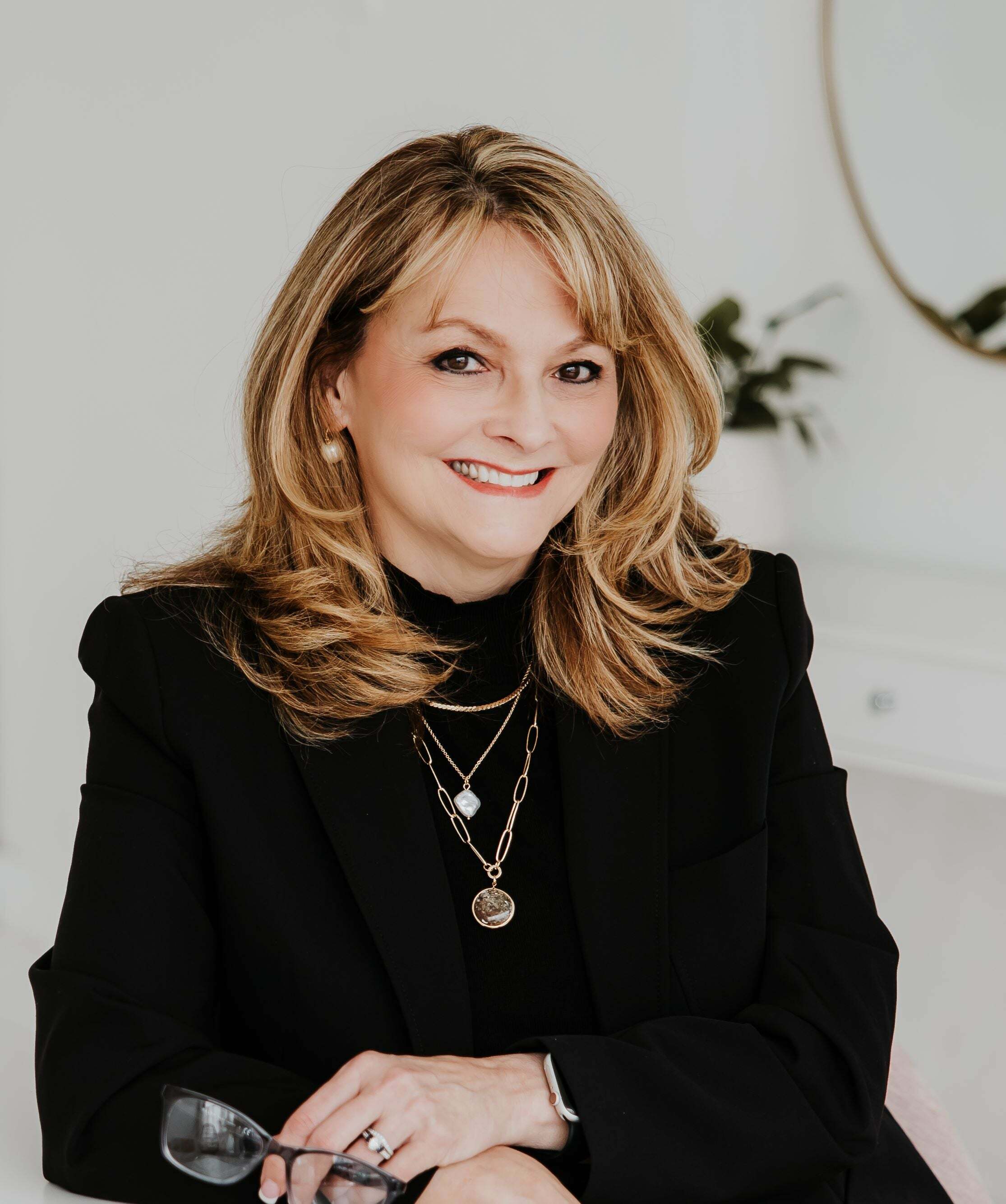 Donna Riehl, Real Estate Salesperson in Oklahoma City, ERA Courtyard Real Estate