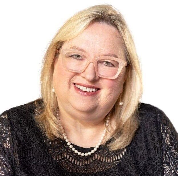 Martha Hunt,  in Chehalis, Lund, Realtors