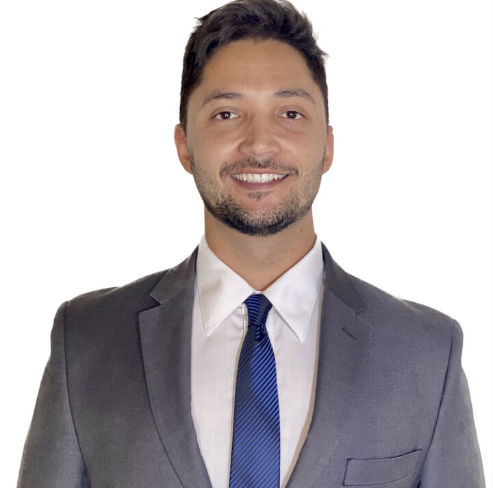 Eric Gutierrez Porter Ranch (Central) Pinnacle Estate Properties Pinnacle Estate