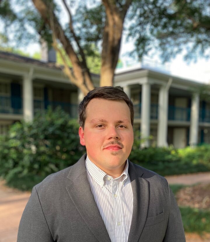 Robert Perez, Real Estate Salesperson in Windermere, Carioti