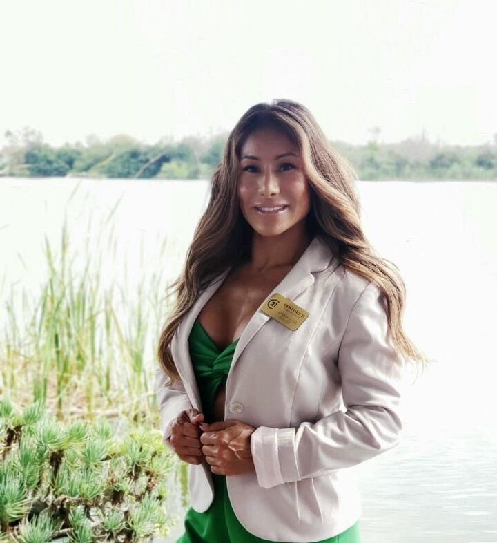 Lynnis Lugo, Real Estate Salesperson in Brandon, Beggins Enterprises