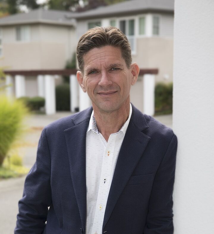 Josh Friend, BROKER in Bellevue, Windermere