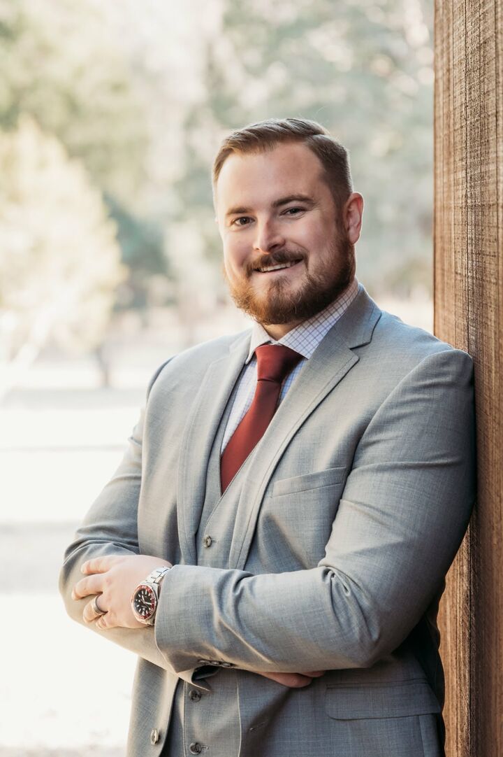 Gavin Bigger,  in Ruidoso, Steinborn & Associates