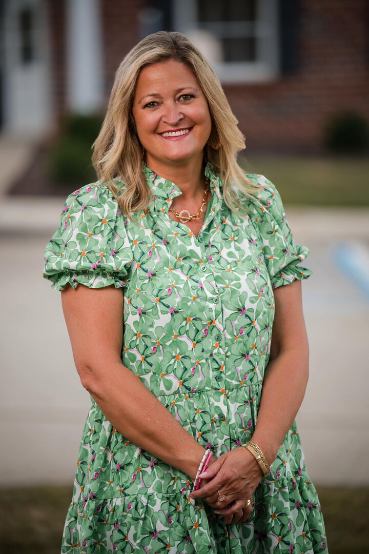 LeghAnn Maddox, Real Estate Salesperson in Hurricane, Central