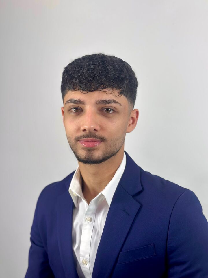 Andrew Azzi, Real Estate Salesperson in Salem, North East