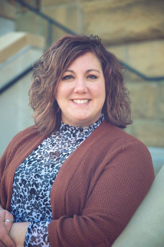 Linda Powers, Associate Real Estate Broker in Bluffton, Holloway