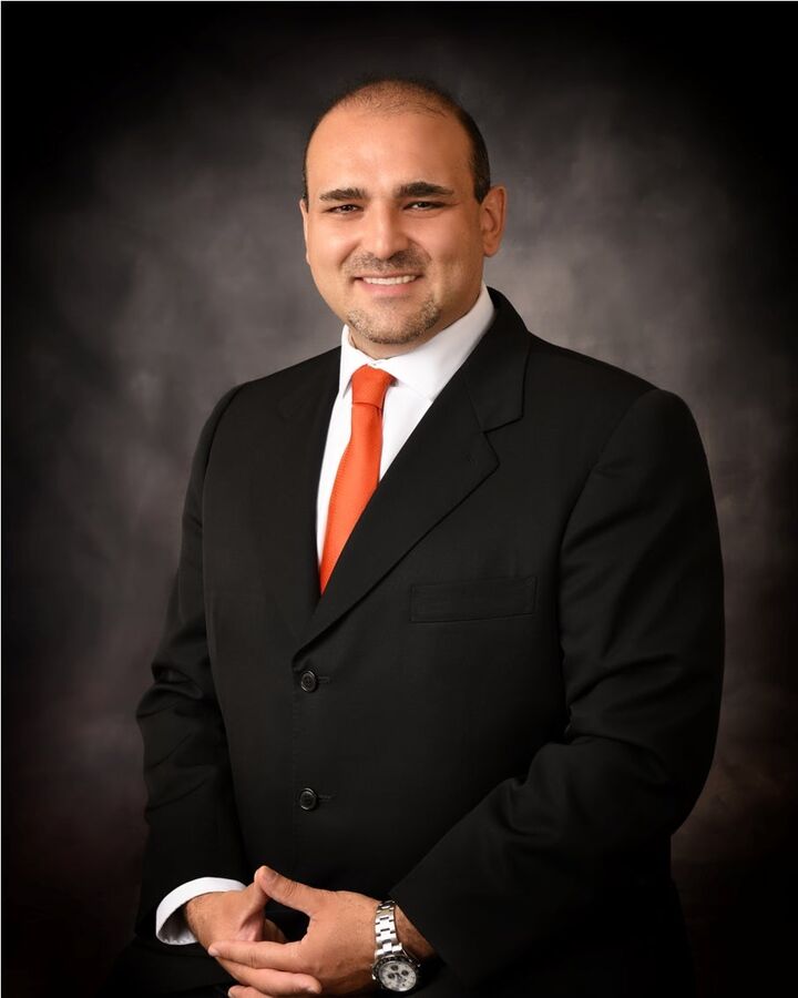 Claude Atam, Real Estate Salesperson in Glendale, Hallmark Realty