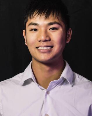 Alex Nguyen, Real Estate Salesperson in New Port Richey, Circle