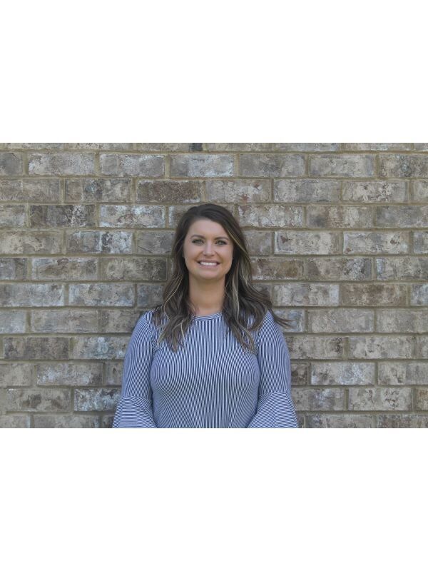 Katie Owens, Real Estate Salesperson in Locust Grove, North East