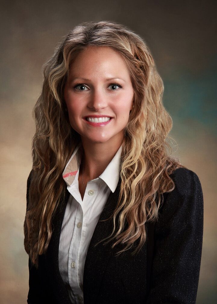 Emily Whitsett, Associate Real Estate Broker in Murfreesboro, Wright Realty