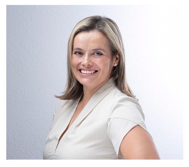 Mariana Roy, Real Estate Salesperson in Henderson, Americana