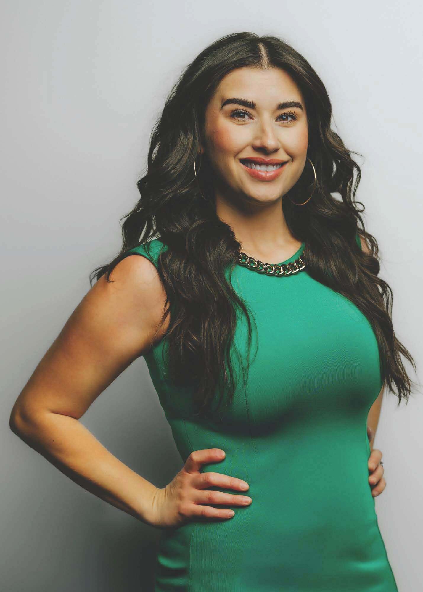 Adrianna Meek, Associate Real Estate Broker in Farmington, Cornerstone Realty