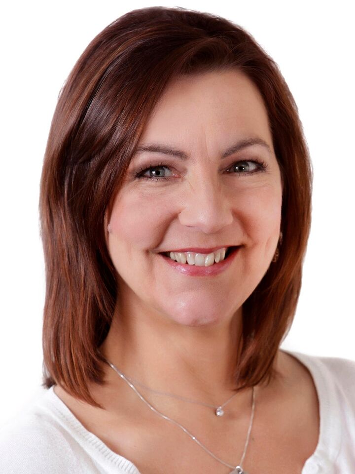 Erin Cawley, Real Estate Broker in Olympia, Van Dorm Realty