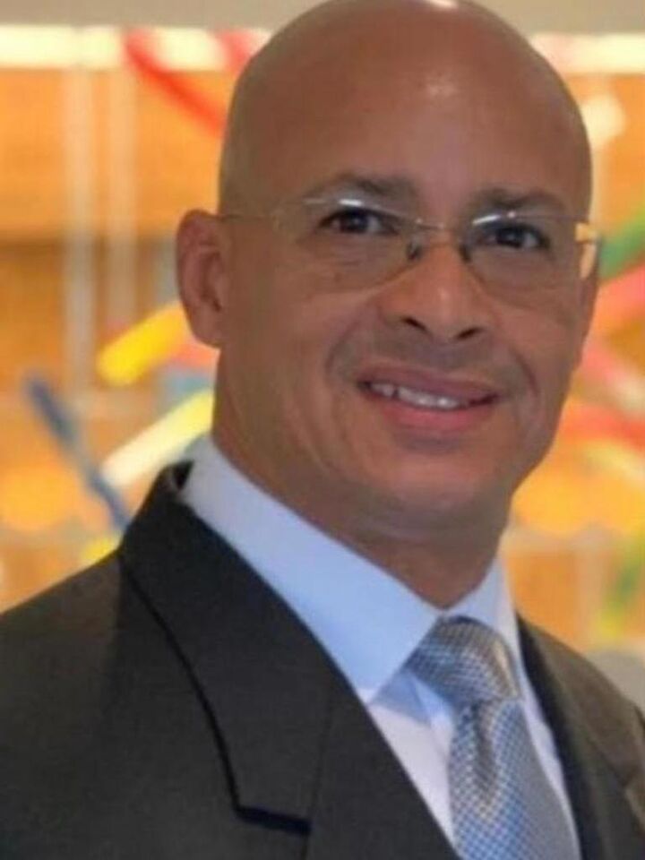 Vismark Marquez, Real Estate Salesperson in Lake Worth, Premium Realty