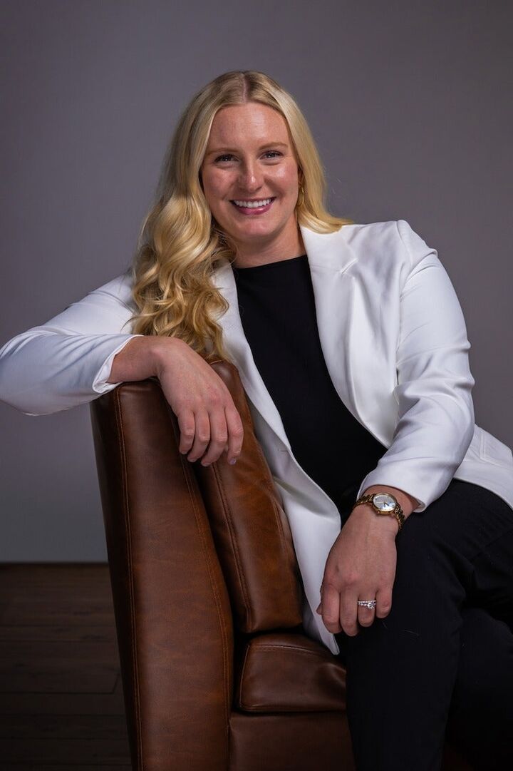 Sarah Jarvis, Real Estate Salesperson in Coeur D Alene, Schneidmiller Realty