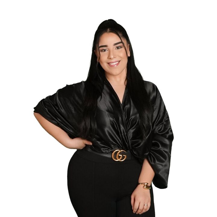 Vivian Galarza, Real Estate Broker in Hickory Hills, New Beginnings