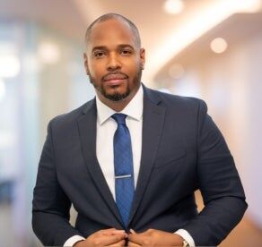 Shaun Lewis,  in Jacksonville, Vanguard Realty