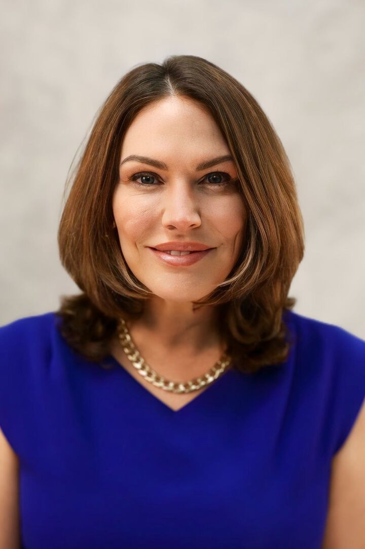 Jamie Begin,  in Grosse Pointe Farms, Professionals