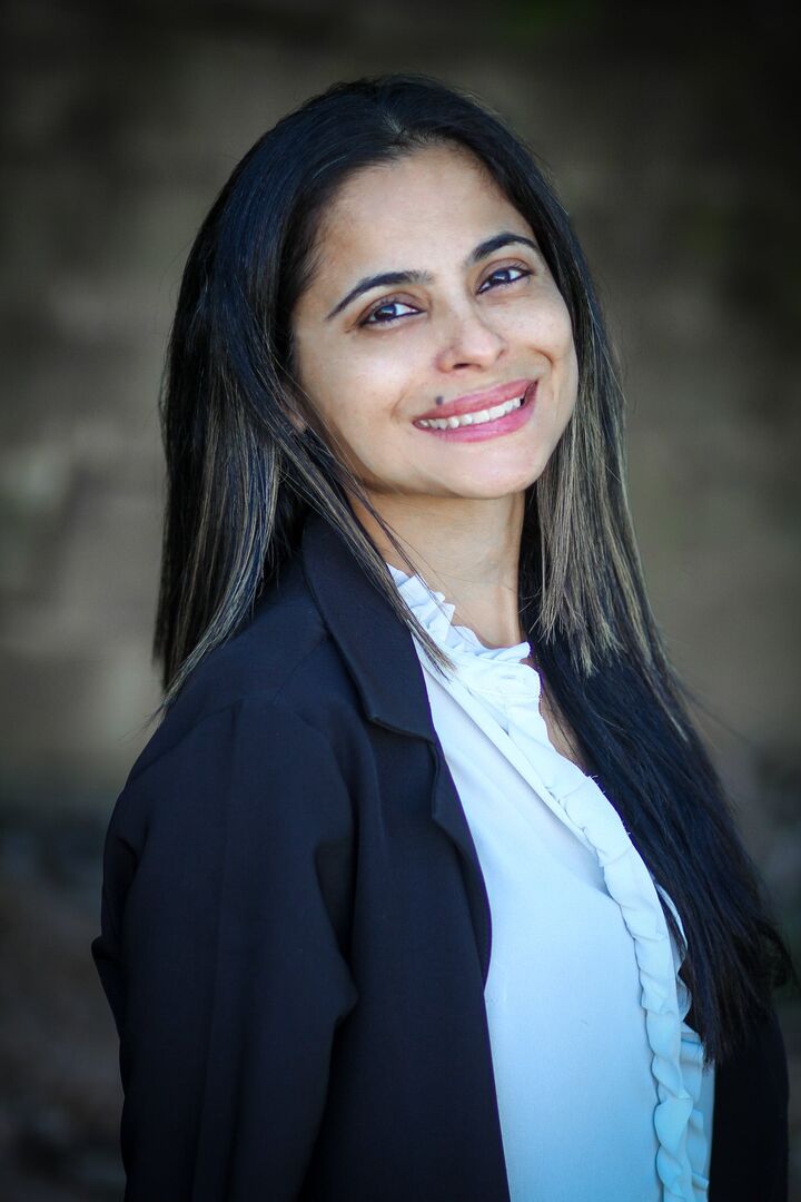 Swati Mutreja, Associate Real Estate Broker in Charlotte, Paracle