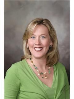 Jennifer Breon, Real Estate Salesperson in Savannah, ERA Southeast Coastal Real Estate